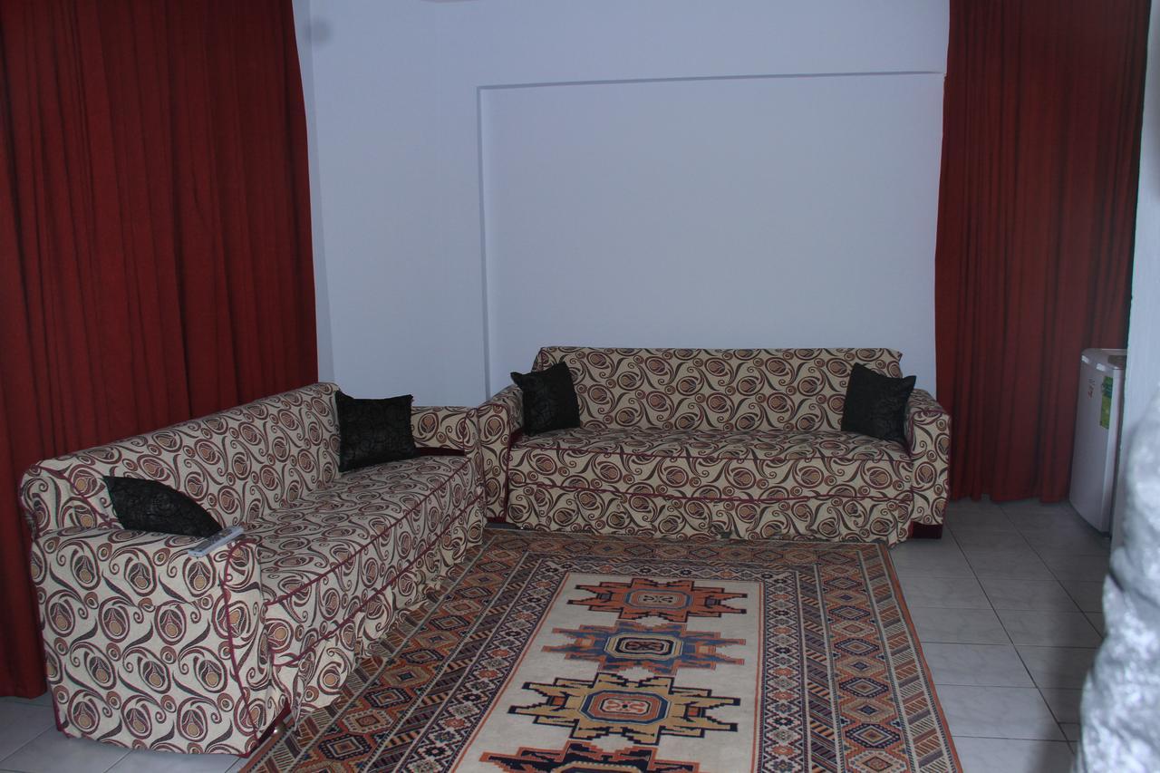 Cozmina Apart Hotel Аланя Екстериор снимка